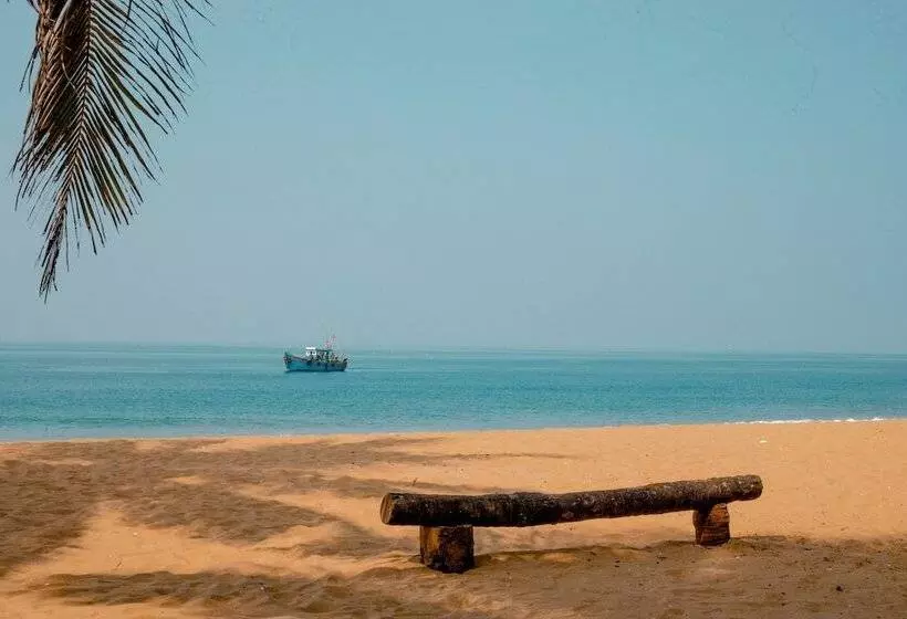 Hôtel Malabar Ocean Front Resort & Spa