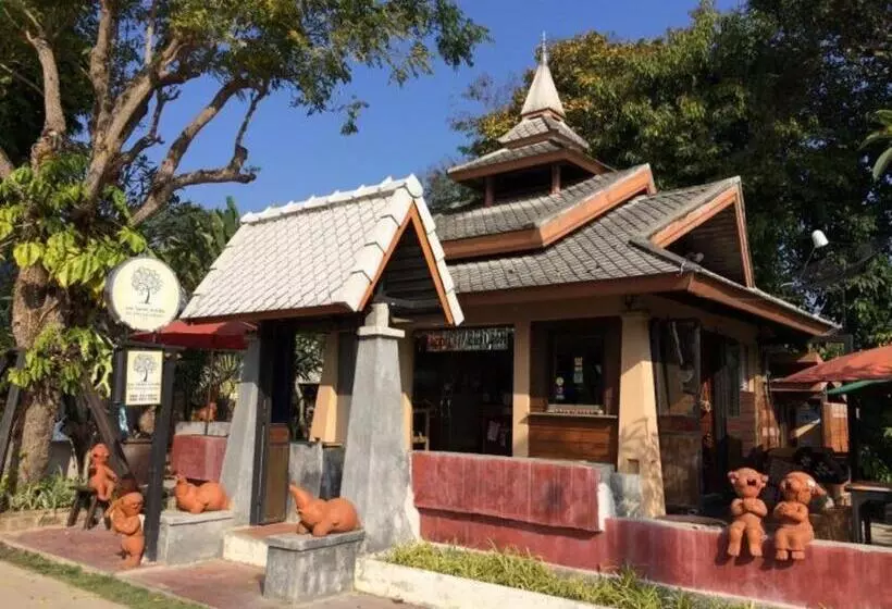 هتل Pai Vintage Garden Resort