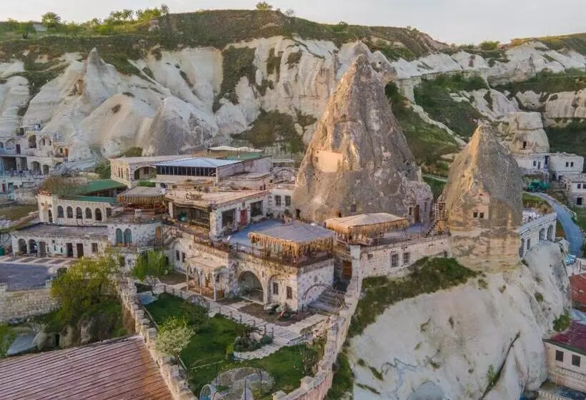 Panoramic Cave Hotel & Spa