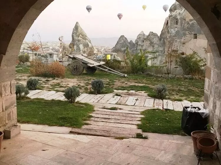 Panoramic Cave Hotel & Spa