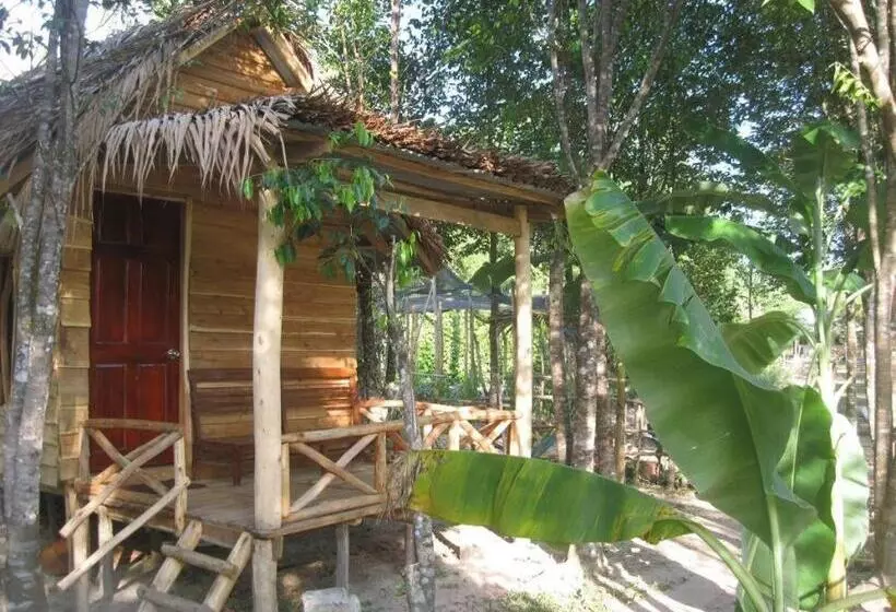 هتل Pepper Farm Phu Quoc Bungalow