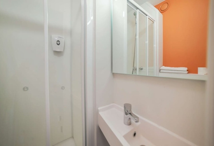 فندق Premiere Classe Valence   Bourg Les Valence