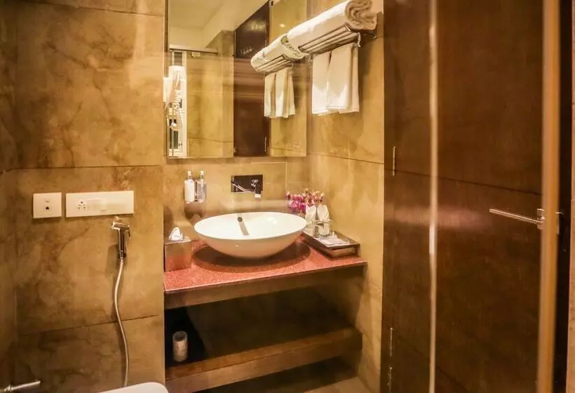 هتل Regenta Resort Exotica Dharamshala On Hilltop