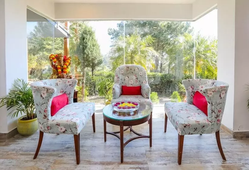 هتل Regenta Resort Exotica Dharamshala On Hilltop