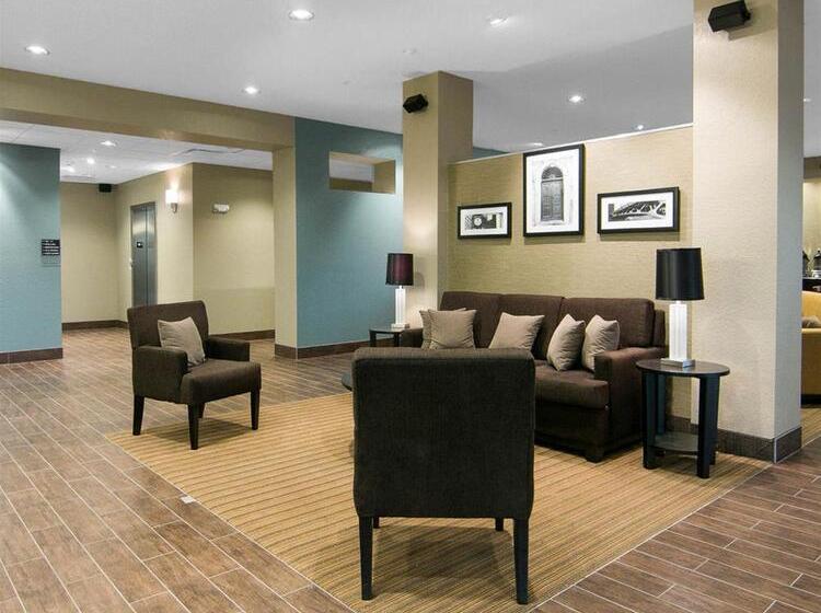 ホテル Sleep Inn & Suites Fort Dodge