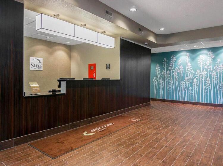ホテル Sleep Inn & Suites Fort Dodge