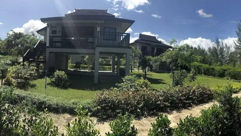 Hotel The Hip Resort @ Khao Lak