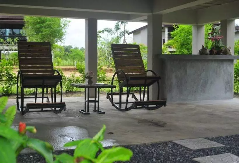 Hotel The Hip Resort @ Khao Lak