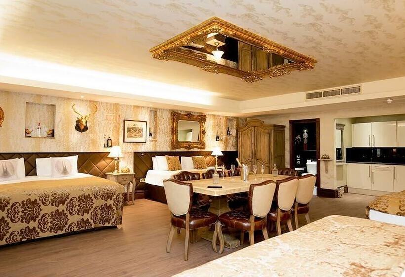 ホテル The Shankly