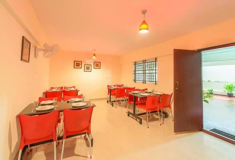 酒店 Treebo Akshaya Mayflower Vijaya Bank Layout