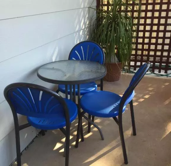 فندق على الطريق The Nosh & Nod Avon Terrace