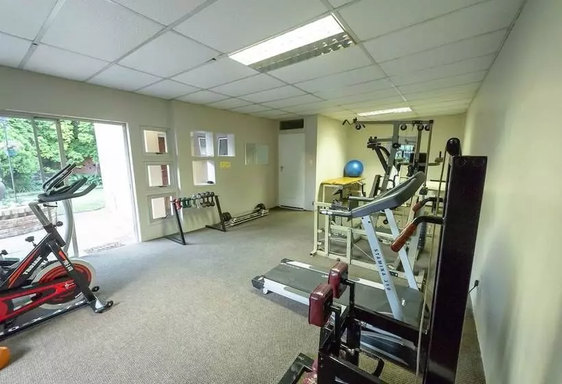 پانسیون Green Valley Lodge