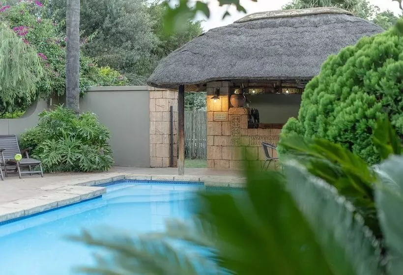 پانسیون Green Valley Lodge