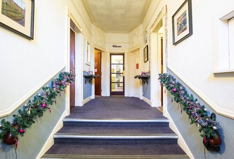 بنسيون Lost Guest House Aberdeen