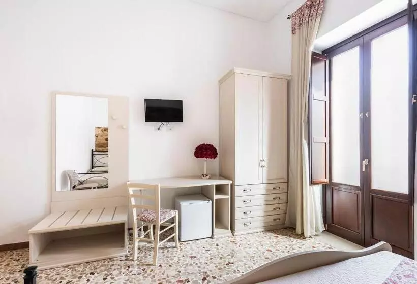 پانسیون Morfeo Charming Rooms & Relax