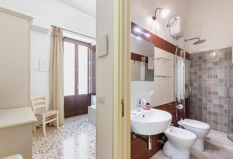 بنسيون Morfeo Charming Rooms & Relax