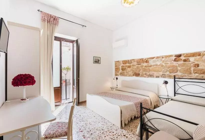 پانسیون Morfeo Charming Rooms & Relax