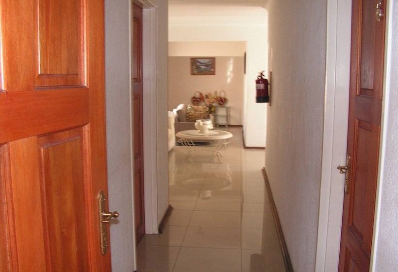 פנסיון Moshitametsi Guesthouse