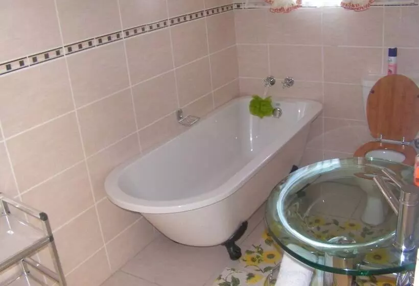 פנסיון Moshitametsi Guesthouse