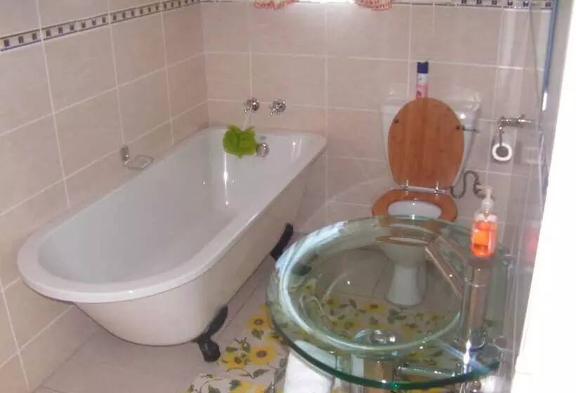 פנסיון Moshitametsi Guesthouse