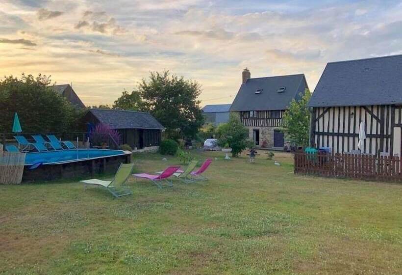 Pensiune La Gerbaudiere Chambres  Tables D Hôtes