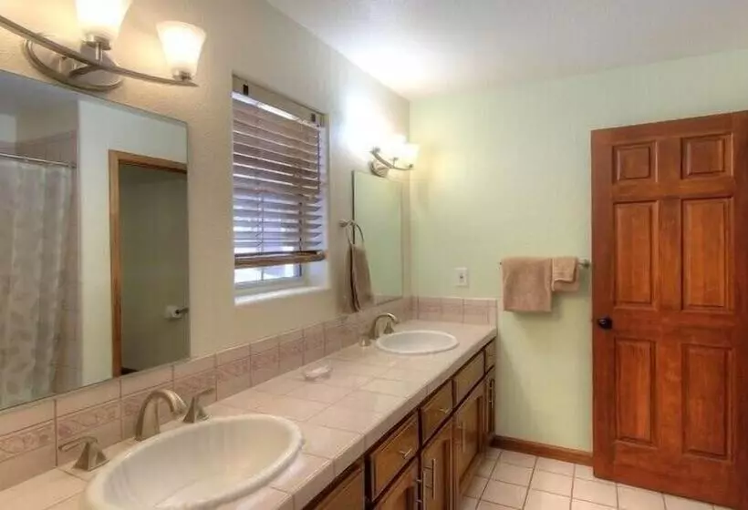 Scenic Wonders Alder Lodge 3 Bedrooms