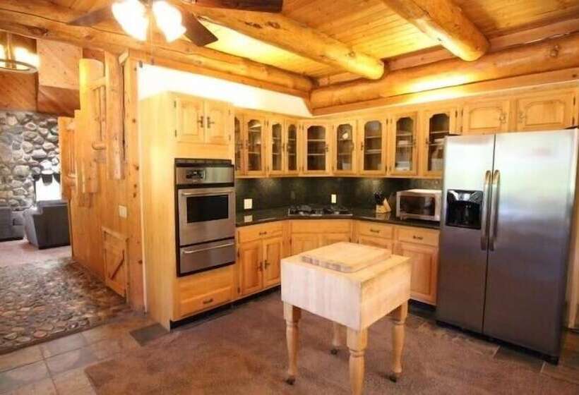 Scenic Wonders Tioga Logs 3 Bedrooms