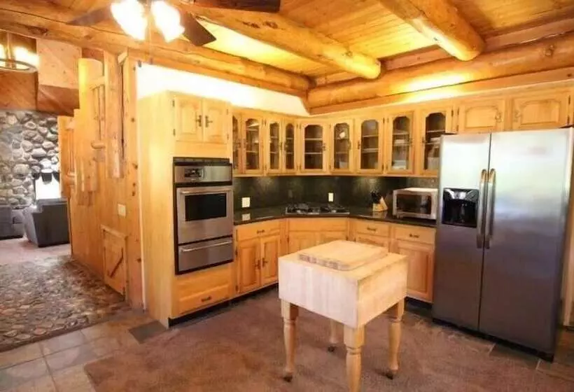 Scenic Wonders Tioga Logs 3 Bedrooms