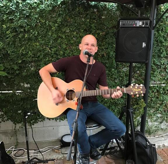 旅馆 Innbetween Lodge & Backpackers