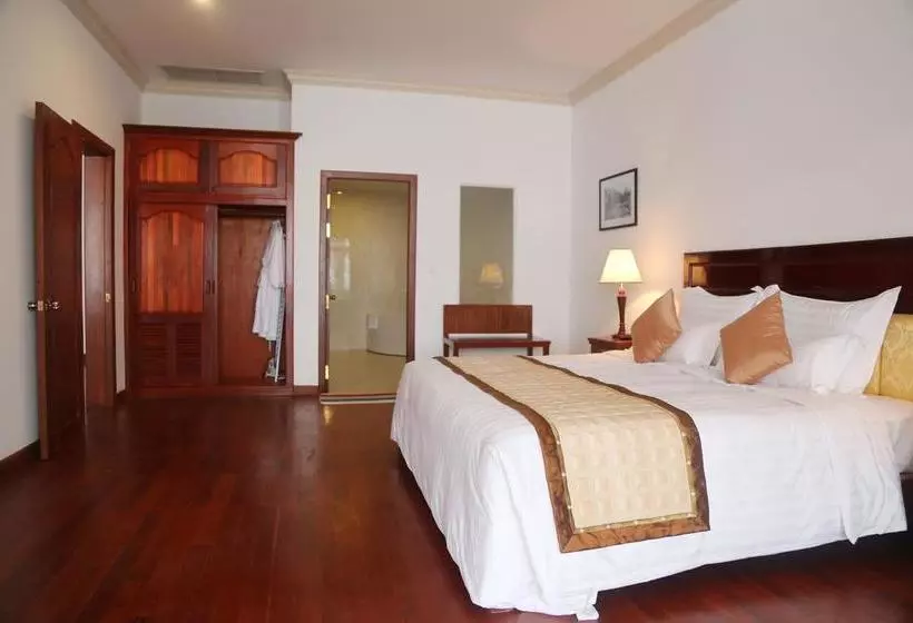 هتل Angkor Davann