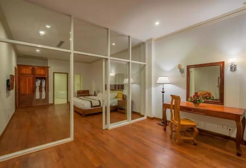 هتل Angkor Davann