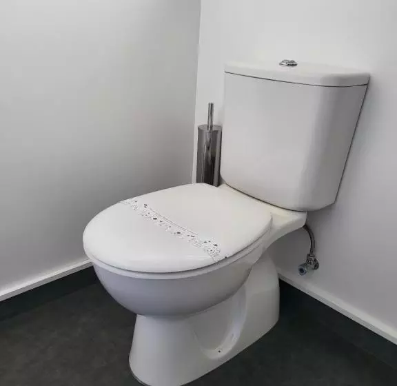 Asure Destiny On Fitzherbert Motel