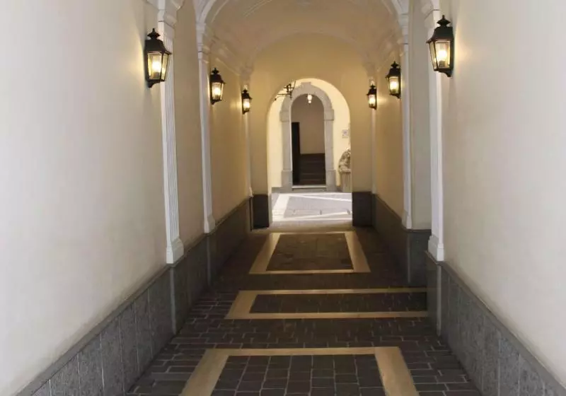 تختخواب و صبحانه Dimora Frattina