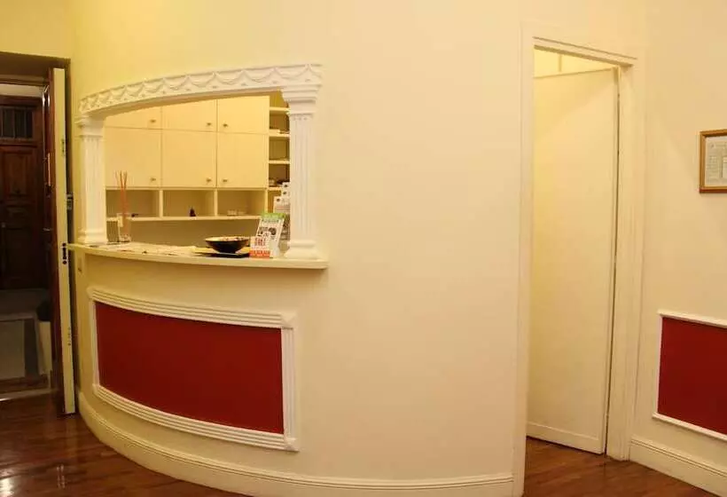 تختخواب و صبحانه Dimora Frattina