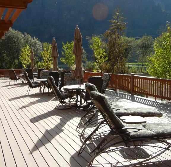 צימר Rocky Point Ranch, Montana