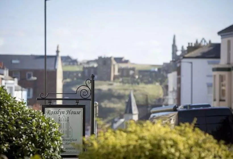 Bed and Breakfast Rosslyn House