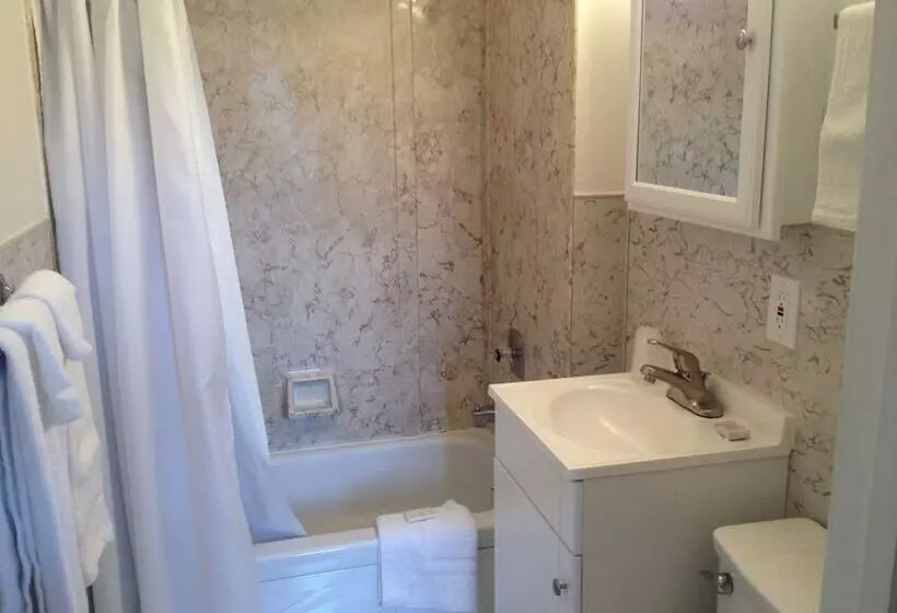 Clarence Inn Extended Stay