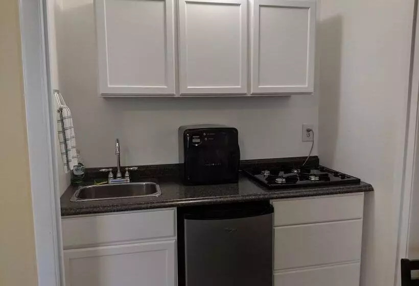 Clarence Inn Extended Stay