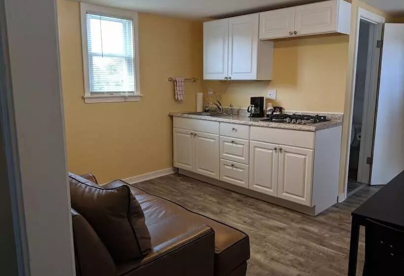 Clarence Inn Extended Stay