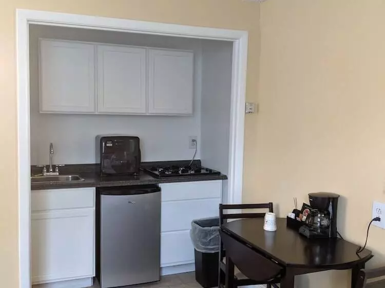 Clarence Inn Extended Stay