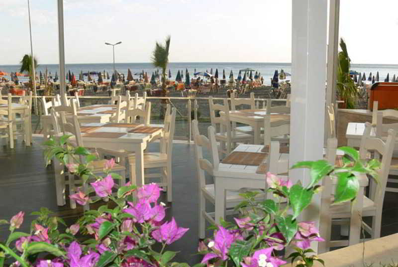 호텔 Ermiri Palace