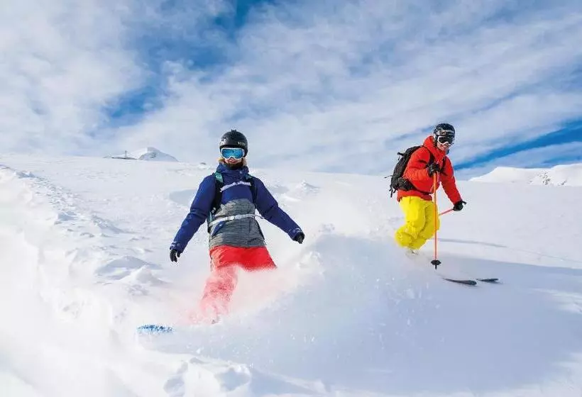 Hotel Hôtel L Aiguille Percée