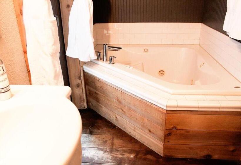 酒店 Inn At Discovery Coast