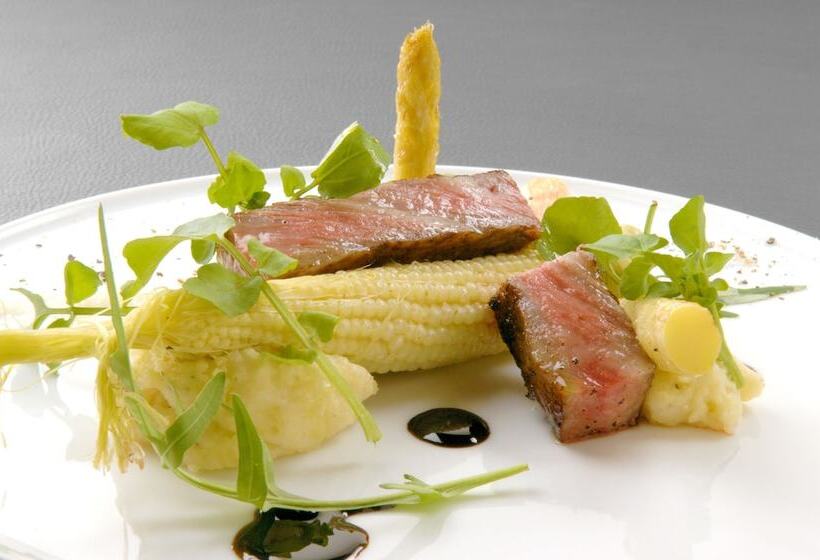 Otel Lakeside Villa Suimeikaku