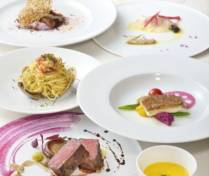 Otel Lakeside Villa Suimeikaku