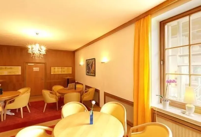 Outdoorhotel Jäger Von Fall