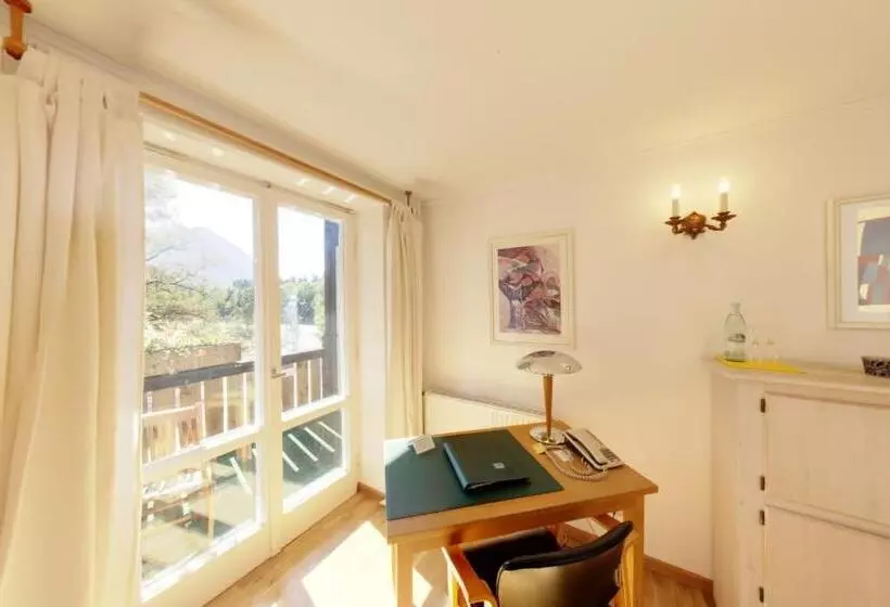 Outdoorhotel Jäger Von Fall