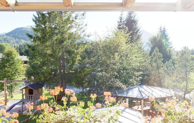 Outdoorhotel Jäger Von Fall