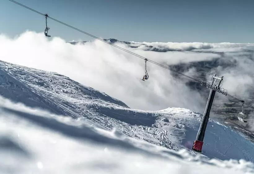 Отель Pacific Jemm   Luxury Super Yacht