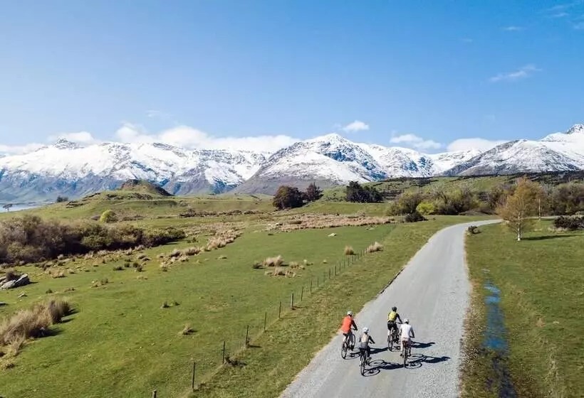 Отель Pacific Jemm   Luxury Super Yacht